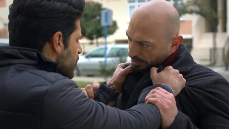 Elif odcinek 584: Erkut grozi Selimowi, że wyjawi całą prawdę Zeynep! Bandyci domagają się zapłaty od Arzu! [Streszczenie + Zdjęcia]