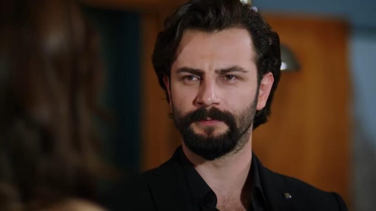 Przysięga odcinek 27: Impreza urodzinowa Cemre! Solenizantka chce poniżyć Reyhan! [Streszczenie + Zdjęcia]