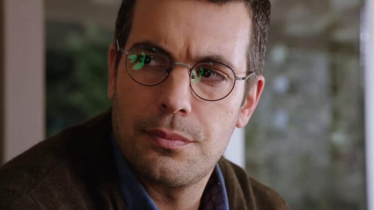 Przysięga odcinek 49: Soner Adanir składa wizytę Kemalowi! Cemre zmienia datę na dokumencie! [Streszczenie + Zdjęcia]