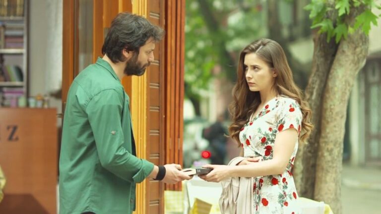 Elif odcinek 647: Veysel zostaje potrącony przez motocykl! Sitare przekonuje Melek, że Yusuf coś do niej czuje! [Streszczenie + Zdjęcia]