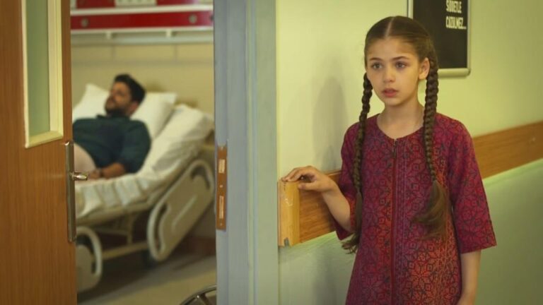 Elif odcinek 650: Elif dowiaduje się, że Selim jest śmiertelnie chory! Leyla niszczy zdjęcia Yusufa! [Streszczenie + Zdjęcia]