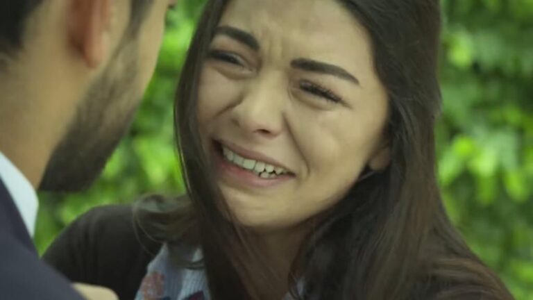 Elif odcinek 660: Selim wyznaje Zeynep, że jest śmiertelnie chory! [Streszczenie + Zdjęcia]