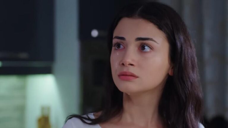 Przysięga odcinek 153 i 154: Cemre pokazuje Reyhan nagranie! Żąda, by rozwiodła się z Emirem! [Streszczenie + Zdjęcia]