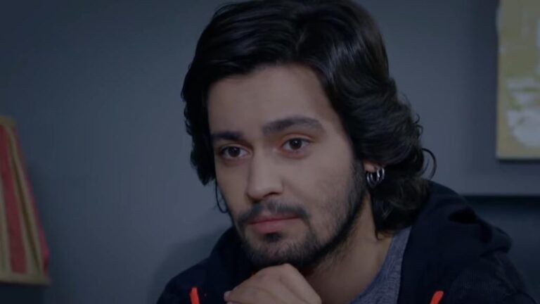 Elif odcinek 882: Safak sprzeciwia się matce! Kerem dowiaduje się o ofercie pracy w Anglii! [Streszczenie + Zdjęcia]