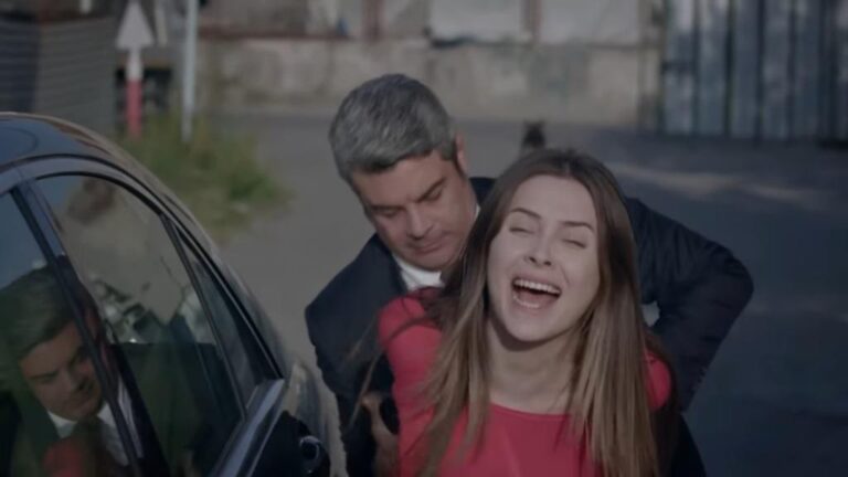 Elif odcinek 900: Melek wpada w ręce Tarika! Veysel zostaje pobity do nieprzytomności! [Streszczenie + Zdjęcia]