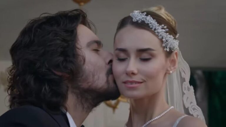 Elif odcinek 905: Sureyya utwierdza się w przekonaniu, że Kerem kocha Parlę! [Streszczenie + Zdjęcia]