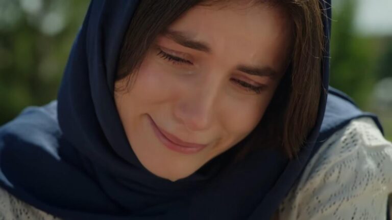 Przysięga odcinek 383: Narin jest operowana! Bratowa oszukała Feride w sprawie pieniędzy! [Streszczenie + Zdjęcia]