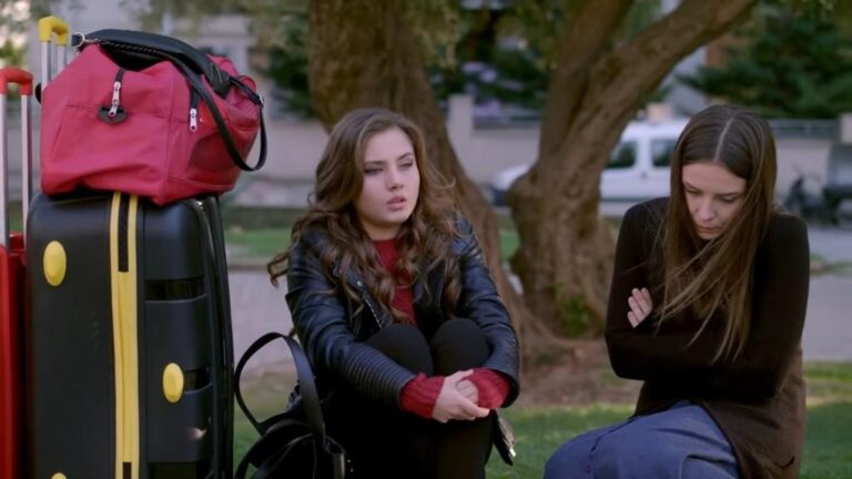 Elif odcinek 977: Melek, Elif i Asli trafiają na bruk! Leman ma wyrzuty sumienia! [Streszczenie + Zdjęcia]