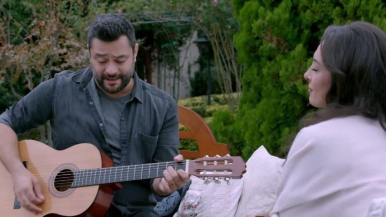 Elif odcinek 983: Drab fotografuje Leventa i Humeyrę! Leman prosi Julide, by porozmawiała z Safakiem! [Streszczenie + Zdjęcia]