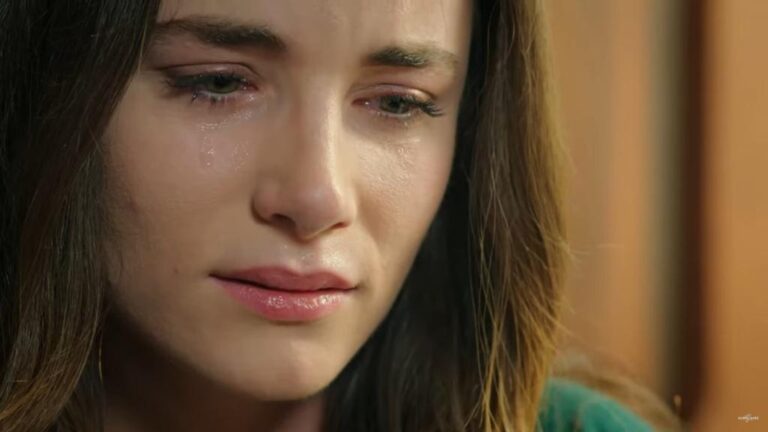 Przysięga odcinek 424: Narin mówi Kumru, że to ona jest chora! Feride znajduje nagranie Emira! [Streszczenie + Zdjęcia]