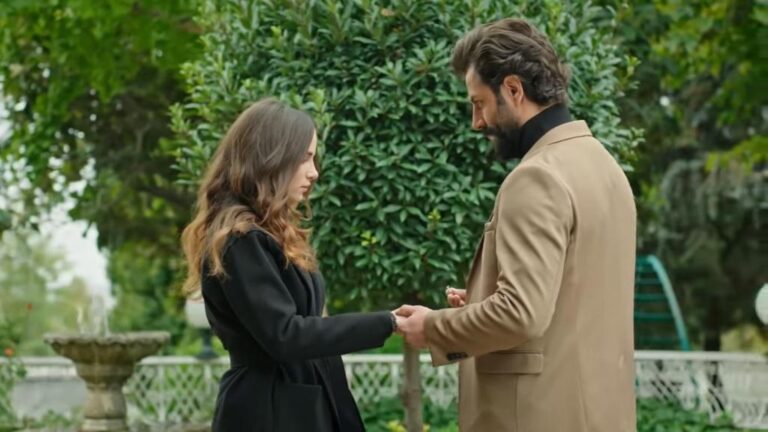 Przysięga odcinek 446: Emir wręcza Feride pierścionek zaręczynowy! Pojawia się ojciec Feride! [Streszczenie + Zdjęcia]