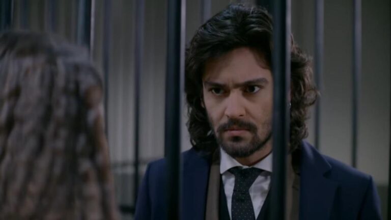 Elif odcinek 1069: Melek wyjawia swoją prawdziwą tożsamość! Kerem przychodzi z nią porozmawiać! [Streszczenie + Zdjęcia]