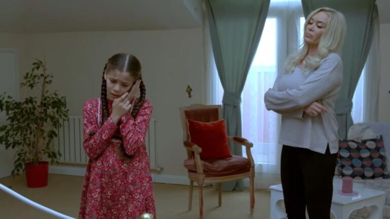 Elif odcinek 1088: Elif przenosi się do pokoju Kiymet! Rezydencja staje się dla niej więzieniem! [Streszczenie + Zdjęcia]