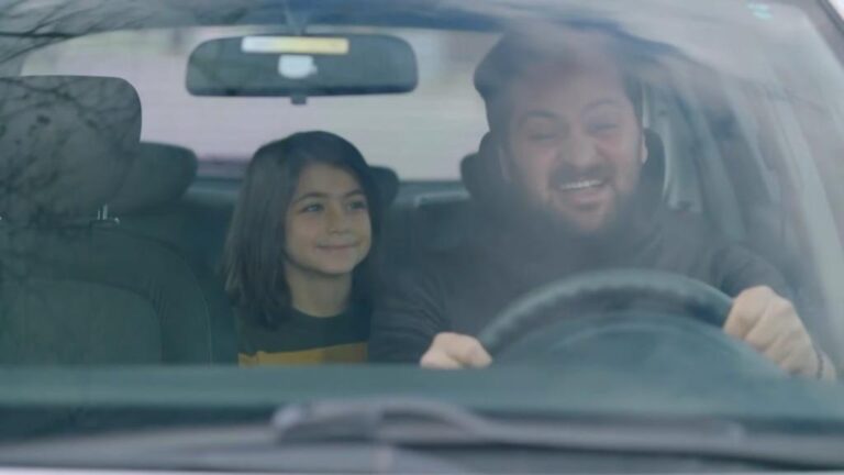 Elif odcinek 1116: Emirhan wyjeżdża z Tufanem! Julide o niczym nie wie! [Streszczenie + Zdjęcia]