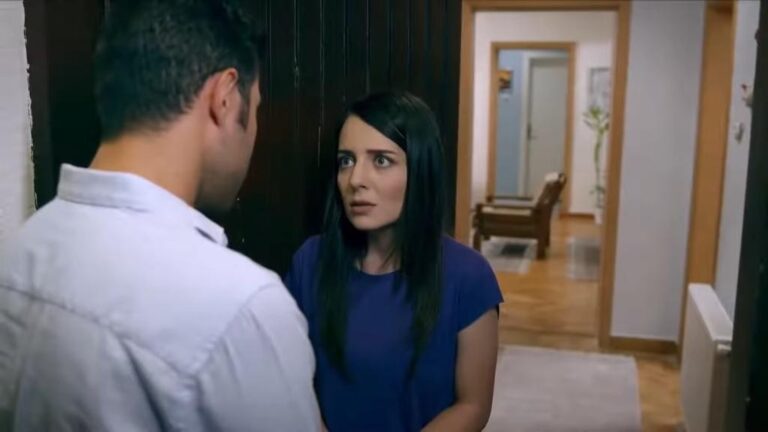 Zranione ptaki odcinek 140: Cemil wyznaje Ayse, że ją kocha! Bahadir odbiera telefon z kliniki Hulyi! [Streszczenie + Zdjęcia]