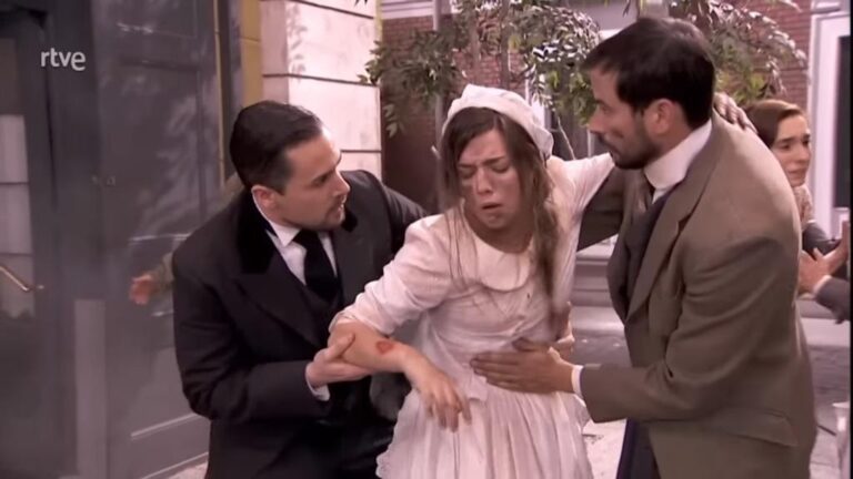 Akacjowa 38 odc. 104, 105, 106, 107: Cayetana każe Ursuli zabić Manuelę! W kawiarni wybucha pożar! [Streszczenie + Zdjęcia]