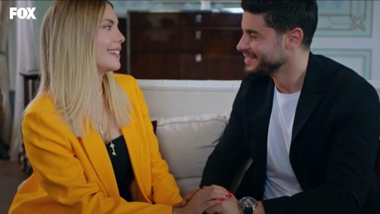 Zakazany owoc odcinek 394: Ender wysyła do Kumru pojednawczą wiadomość z telefonu Cagataya! Kumru pokazuje ją Yildiz!