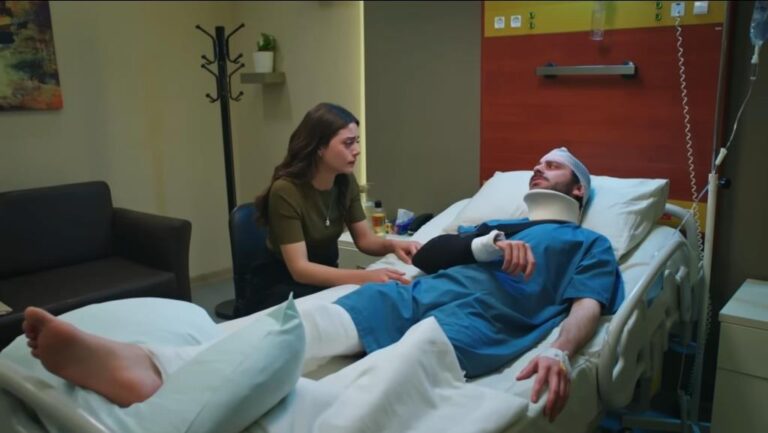 Dziedzictwo odcinek 272 i 273: Ziya wyskakuje z balkonu! Bora wynajmuje aktorów, by zagrali jego rodziców!
