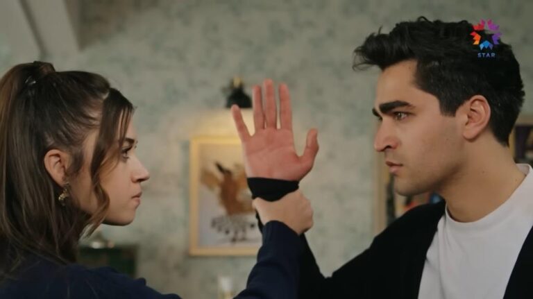 Złoty chłopak odcinek 85: Ferit podnosi rękę na Seyran! Dziewczyna ponownie opuszcza rezydencję!