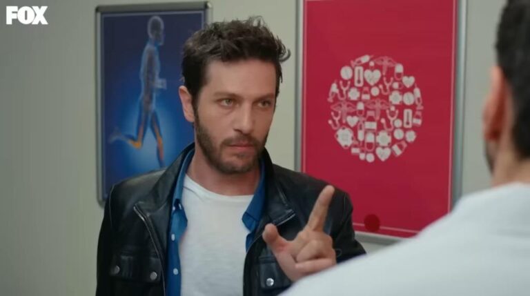 Zakazany owoc odcinek 484 i 485: Selim żąda od Kumru testu na ojcostwo! Caner uderza Selima!