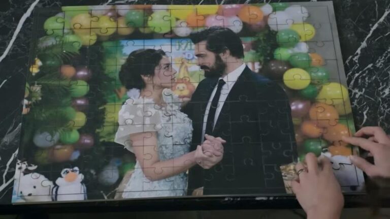 Puzzle przedstawiające zdjęcie ślubne Yamana i Seher.
