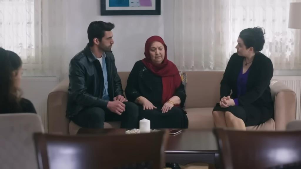 Ali, Sultan i Semra.