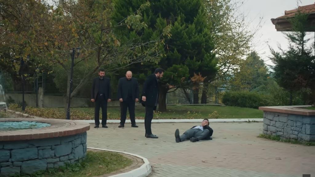 Yaman powala Nedima na ziemię.