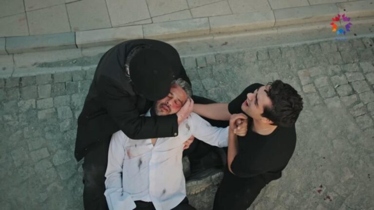 Złoty chłopak odcinek 237 i 238: Orhan ginie, ratując Halisa!