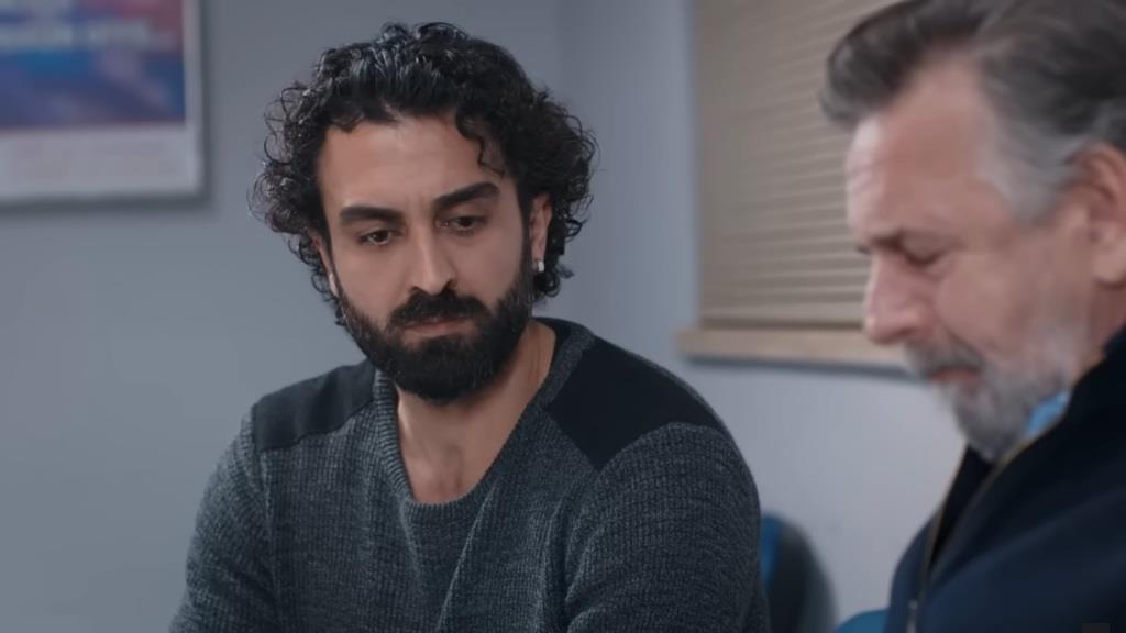 Ferit i Selcuk na komisariacie.