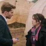 Zeynep próbuje powstrzymać Bulenta.