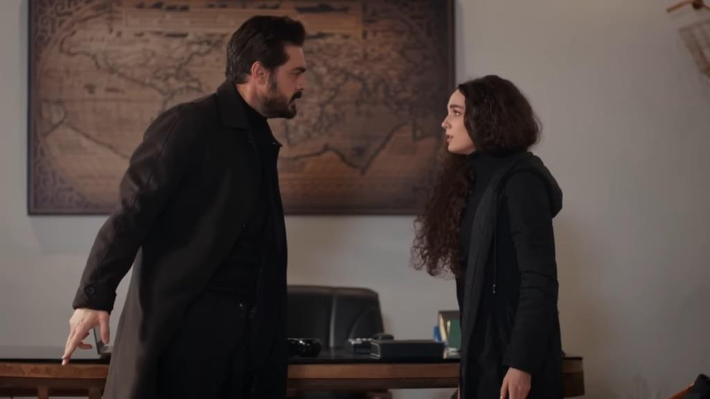 Yaman w ostatniej chwili ratuje Nanę.