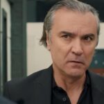 Suat jest wyraźnie zaskoczony.