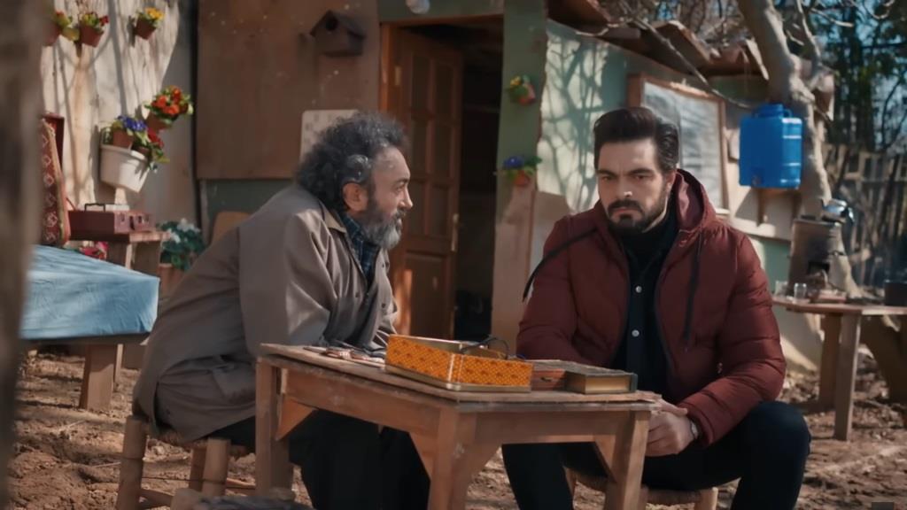 Yaman odwiedza mistrza Veliego.