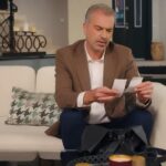 Bulent znajduje paragony w torebce Melis.