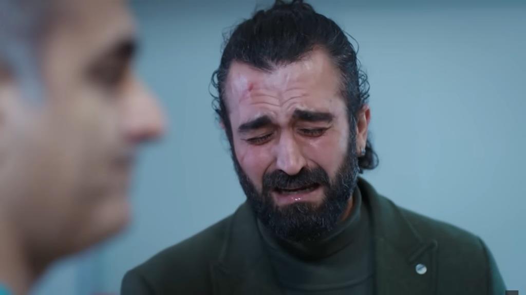 Ferit jest zrozpaczony.