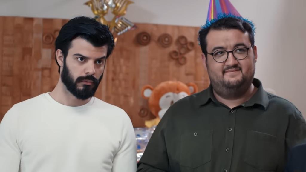 Volkan i Ibrahim podczas imprezy urodzinowej Dogi.