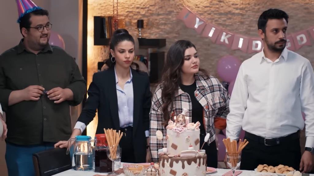 Ibrahim, Ayse, Nese i Koray.