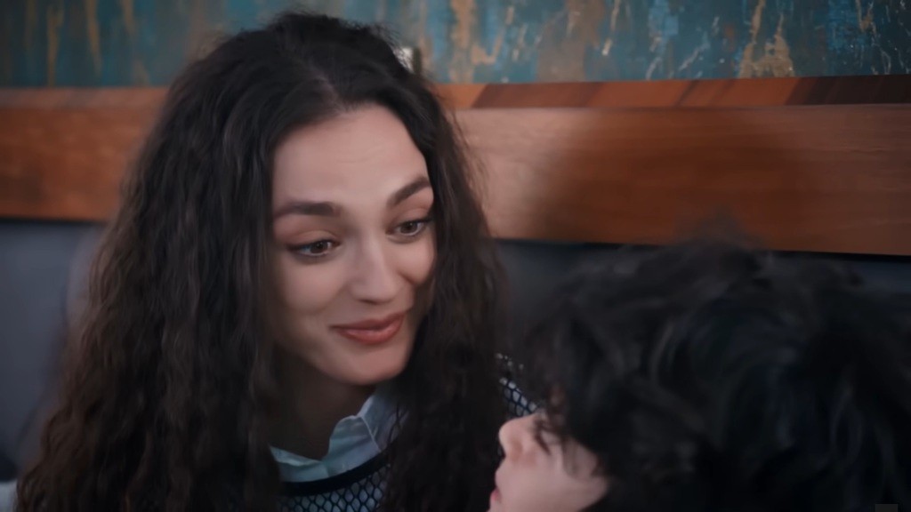 Nana jest pod wrażeniem słów Yusufa.