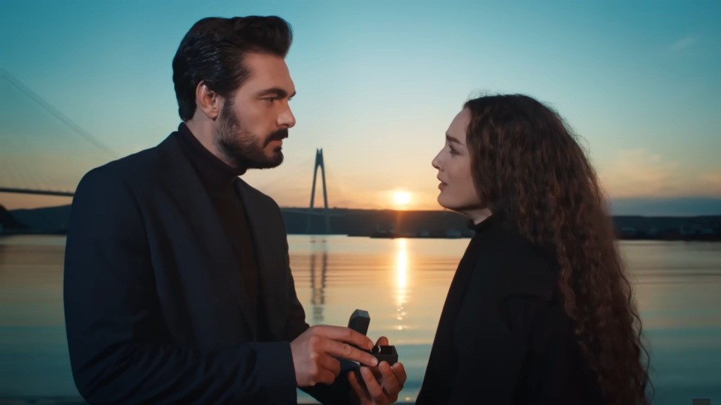 Yaman oświadcza się Nanie.