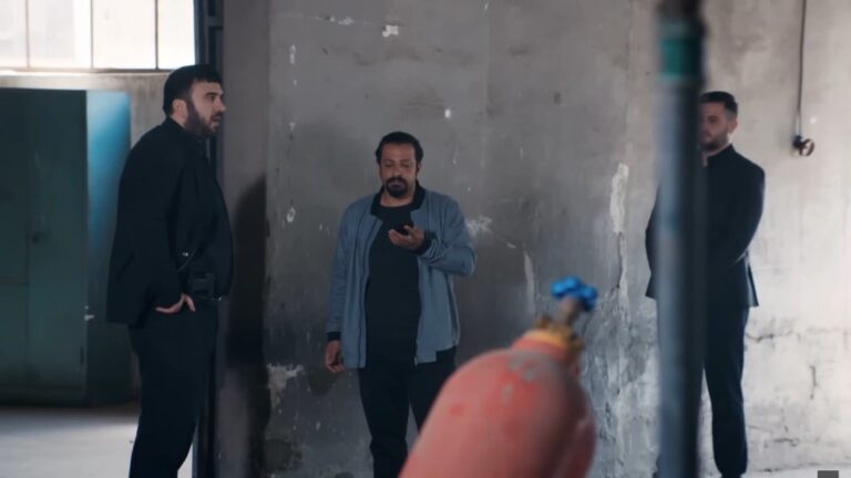 Idris w magazynie przestępcy znanego jako Trucizna.