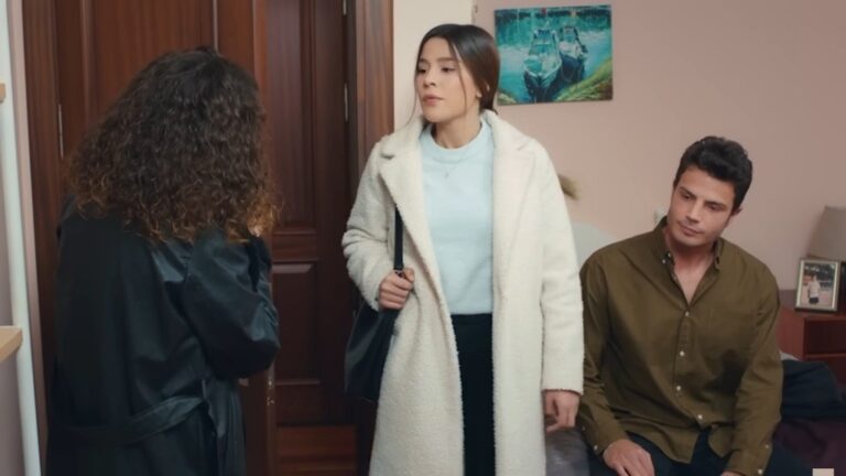 Melis ujawnia się, stając z Zeynep oko w oko.