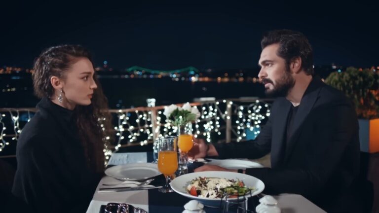 Nana i Yaman podczas romantycznej kolacji.