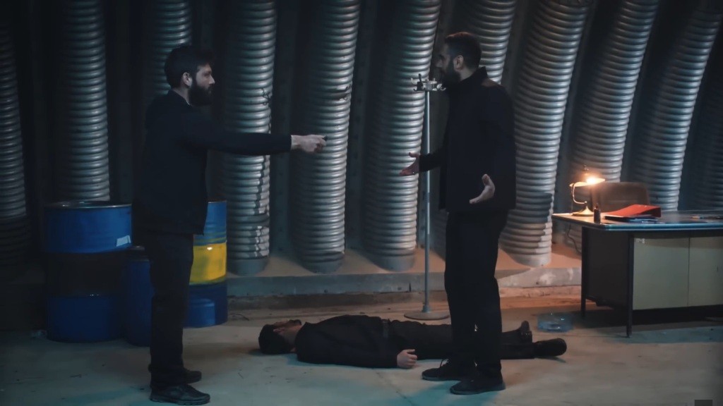 Tunca konfrontuje się z Trucizną.