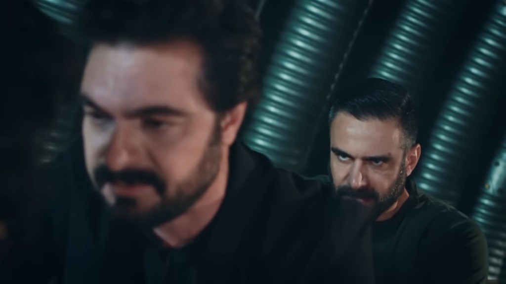 Trucizna zadaje Yamanowi cios w plecy.