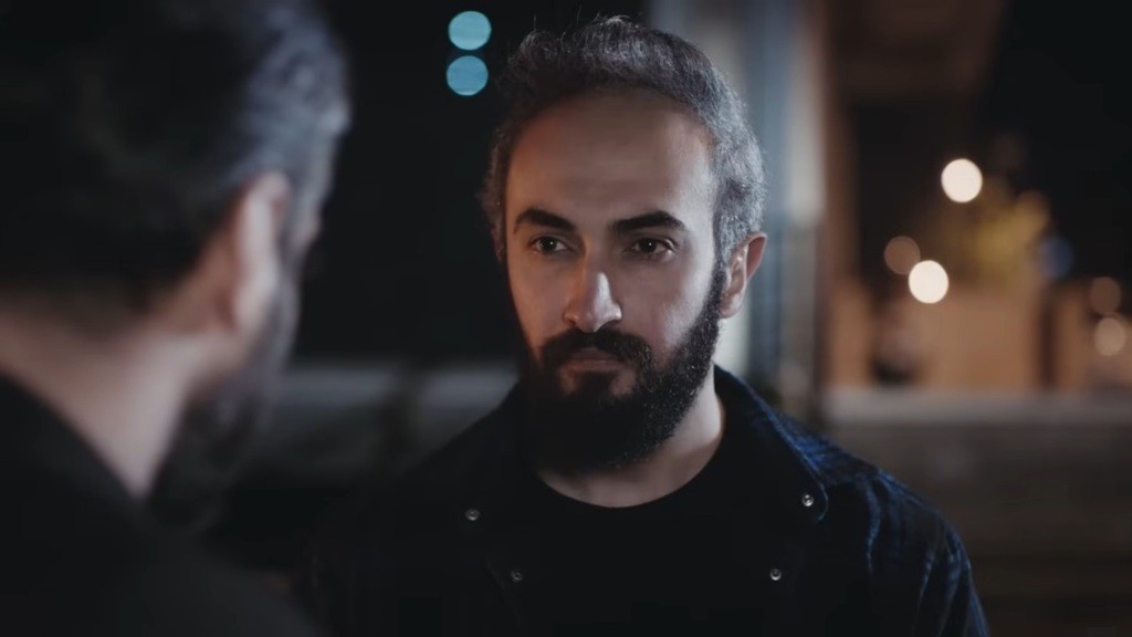 Kret, który zdradził Poyraza.