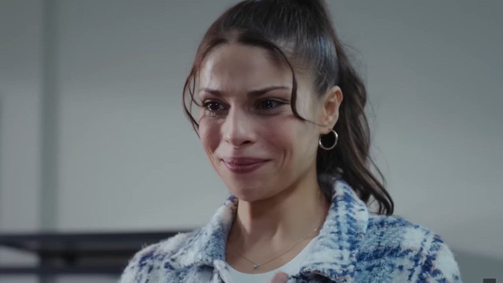 Ayse jest wzruszona oświadczynami Ferita.