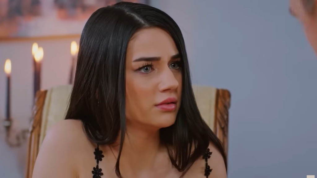 Bahar jest poruszona.