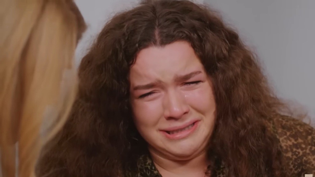 Melis jest zrozpaczona.