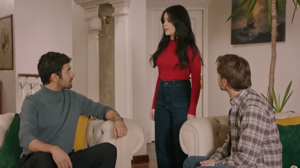 Merve przerywa rozmowę Halila i Cemila.