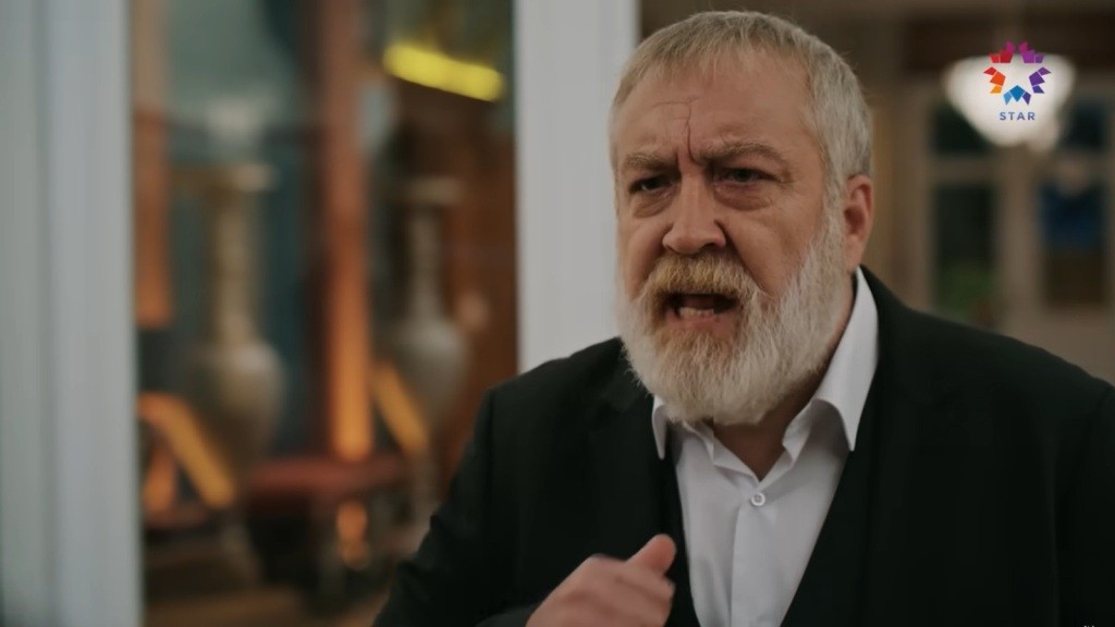 Ilyas jest wzburzony.